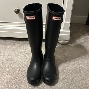 Hunter Black Women's Winter & Rain Boots